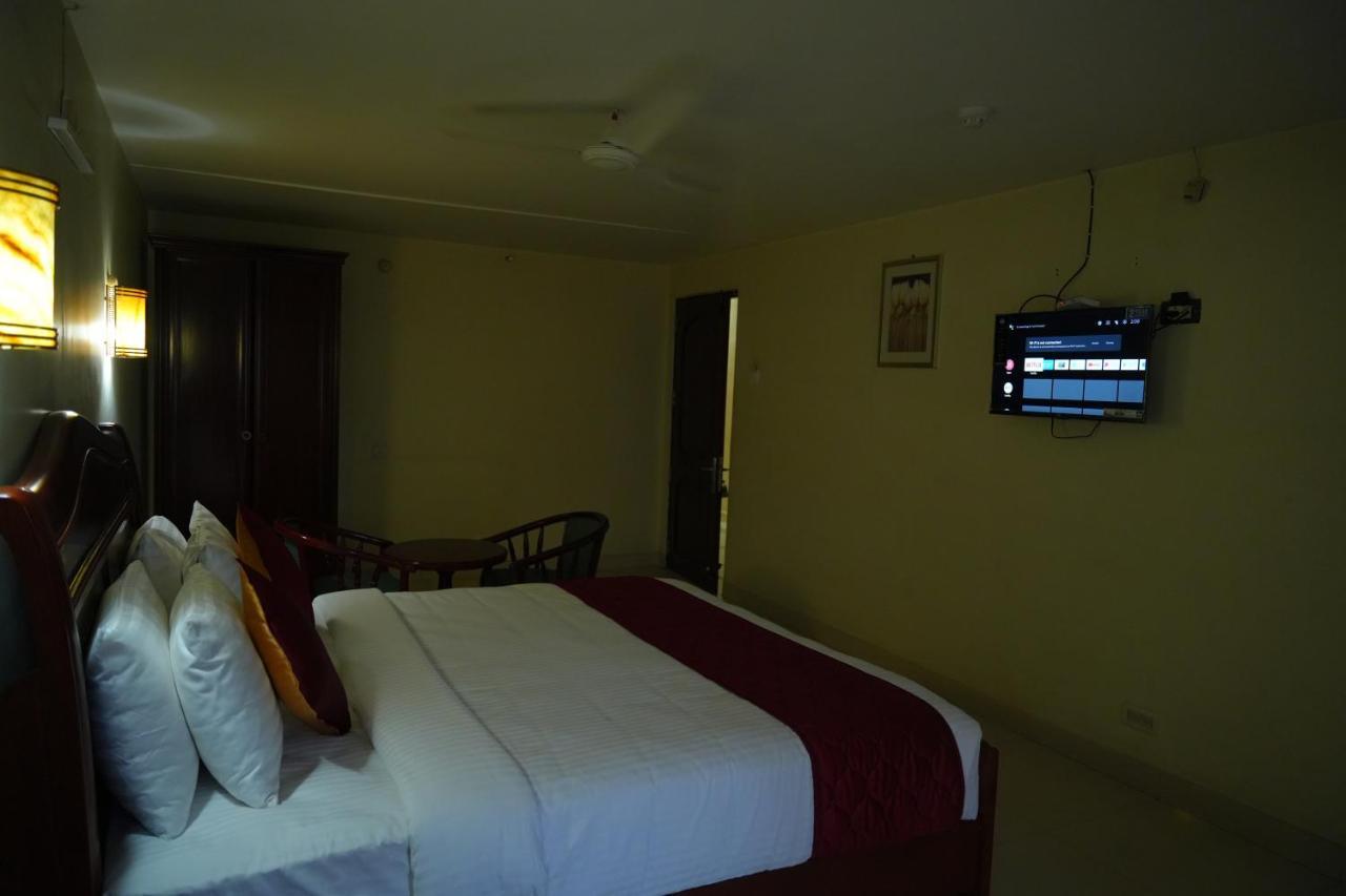 Mg Zion Hotel Tirupati Exterior foto